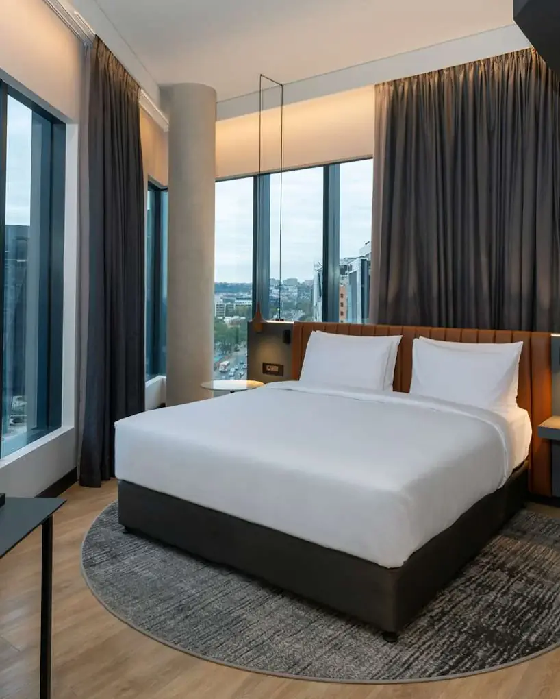 Radisson RED Hotel Johannesburg Rosebank